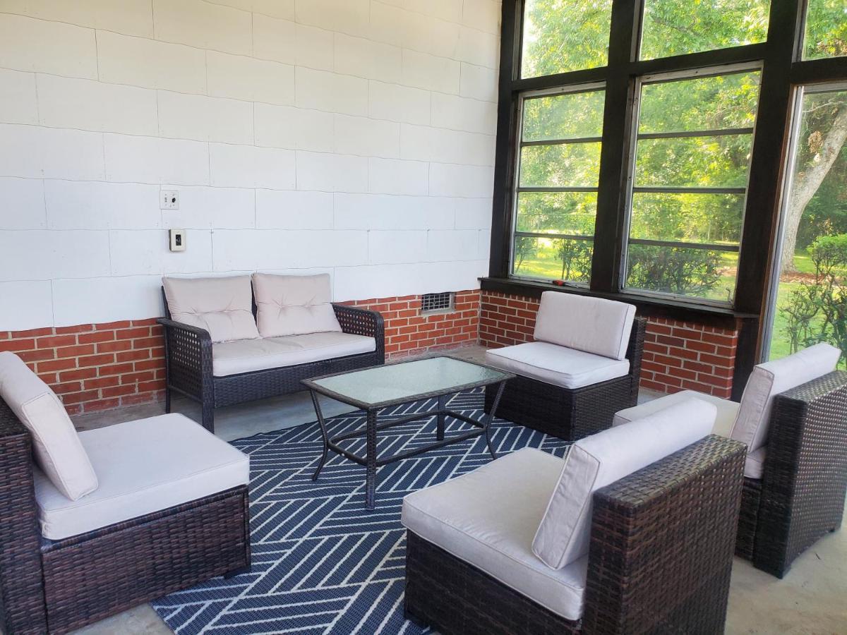 Spacious Centrally Located 3 Bed 2 Bath - Sleeps 8 Montgomery Exterior foto