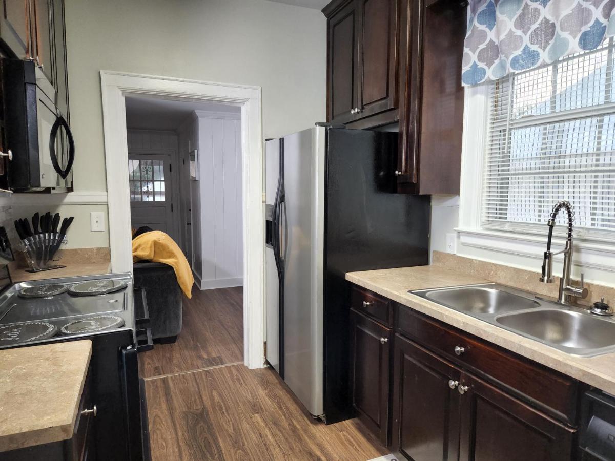 Spacious Centrally Located 3 Bed 2 Bath - Sleeps 8 Montgomery Exterior foto